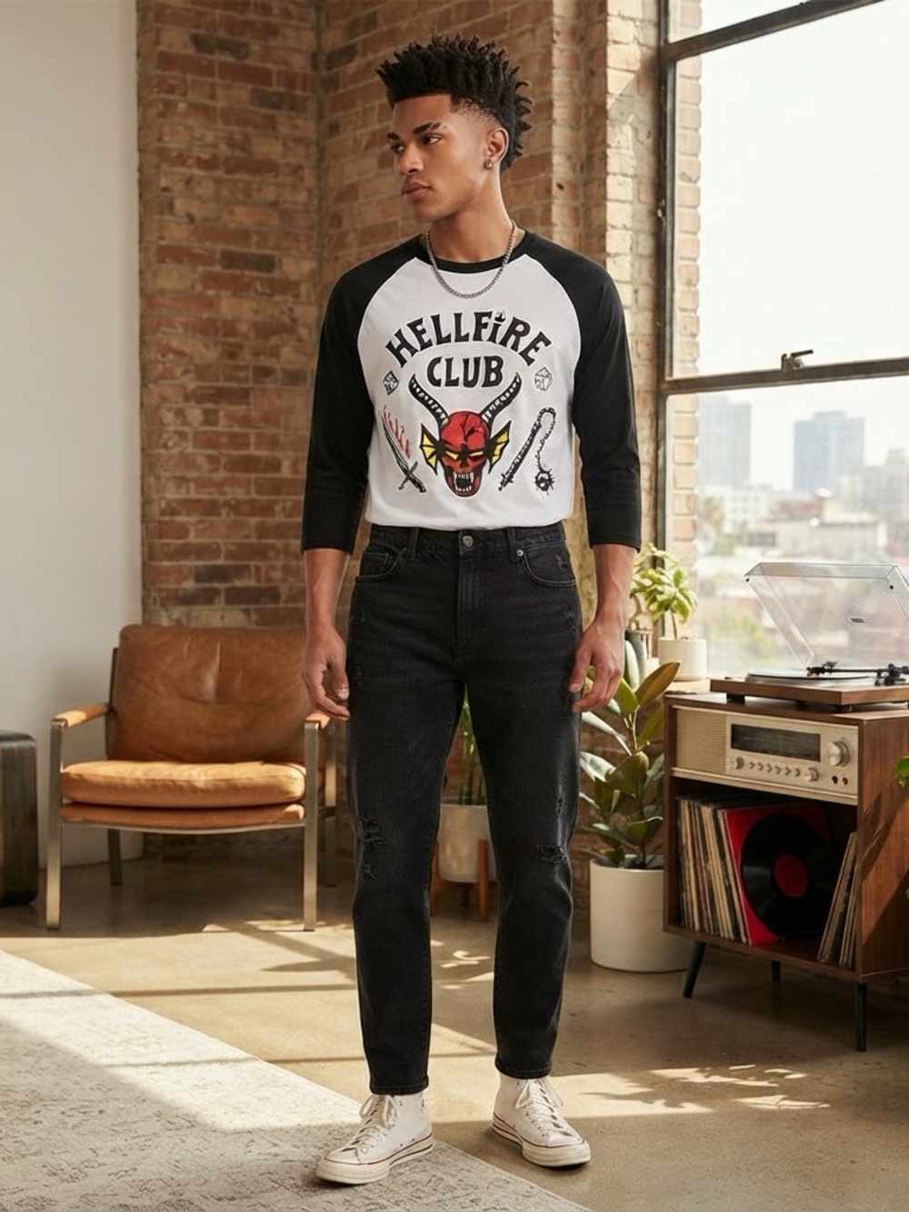 Stranger Things Hellfire Club Baseball Tee Men’s Medium